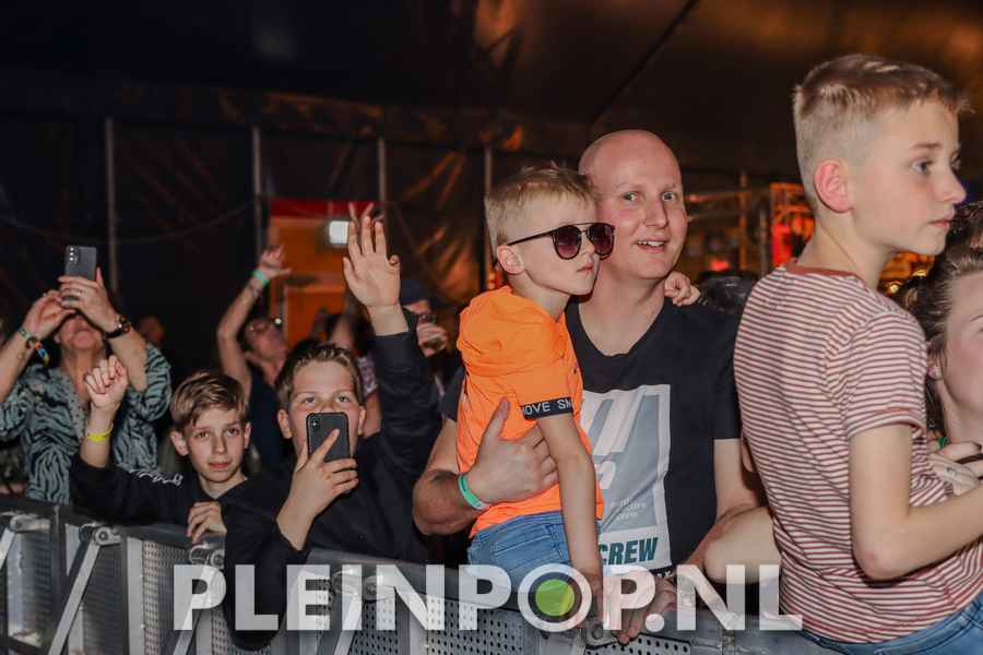 Publiek    Bezoekers (192)